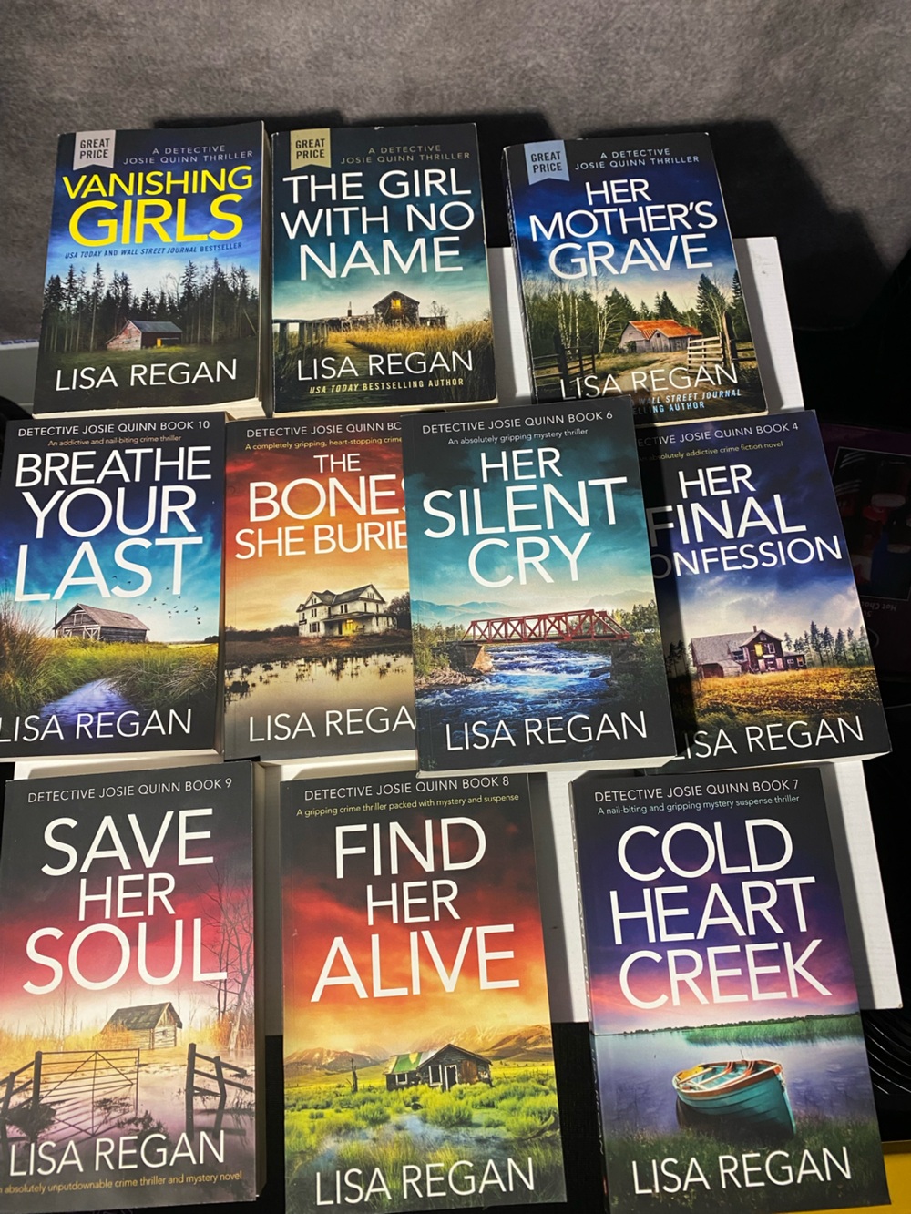 Lisa Regan Detective Josie Quinn Books Lot 1-10 Complete Paperback Series Set